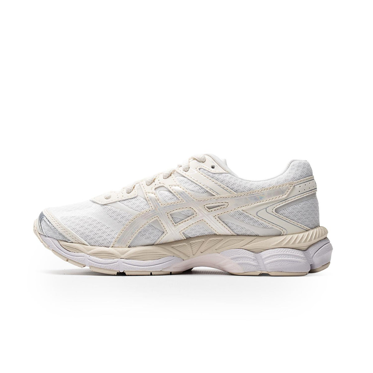 Chaussure de running Asics Gel-Cumulus 16 Femme blanc et écru – vue 2