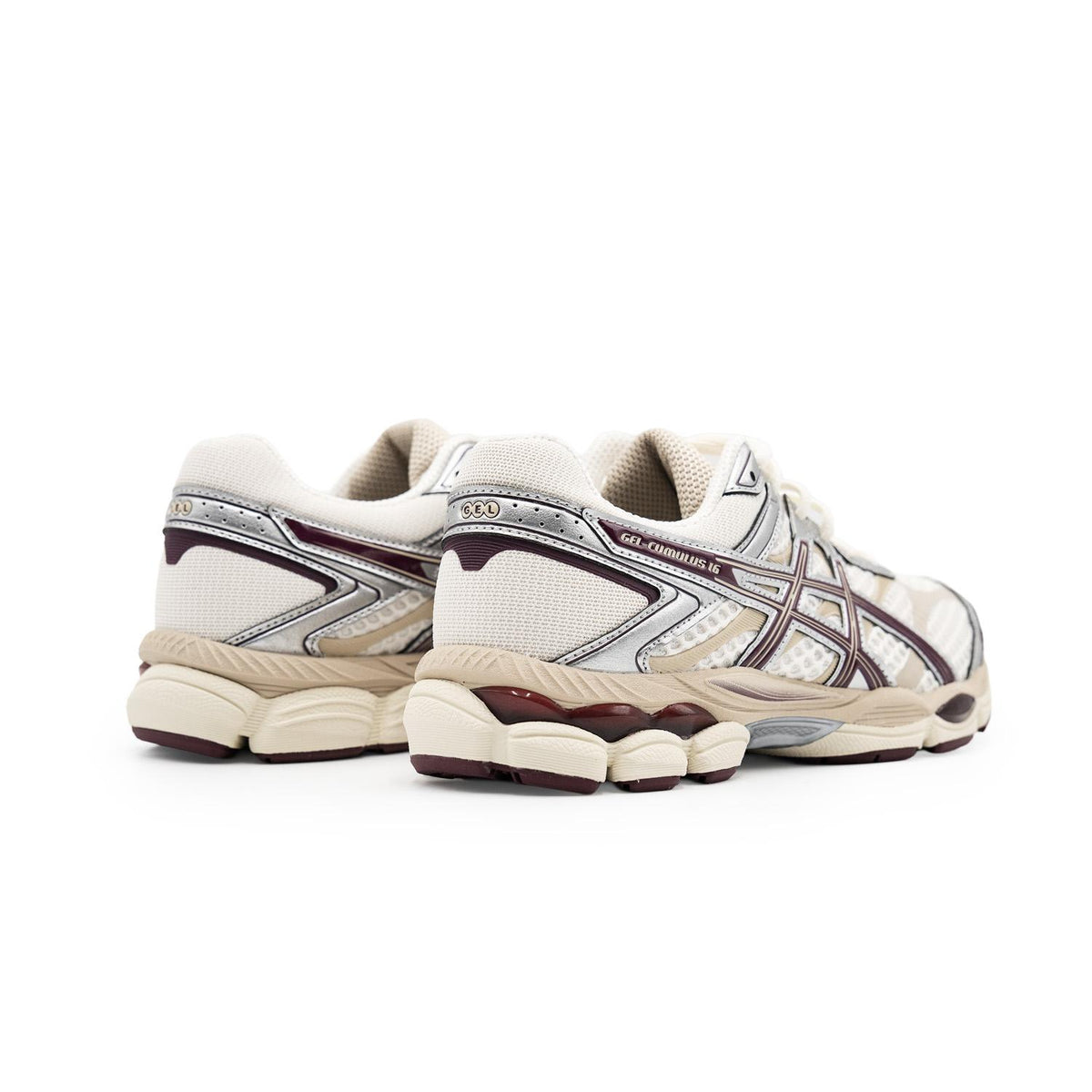 Chaussure de running Asics Gel-Cumulus 16 écru et violet – vue 4