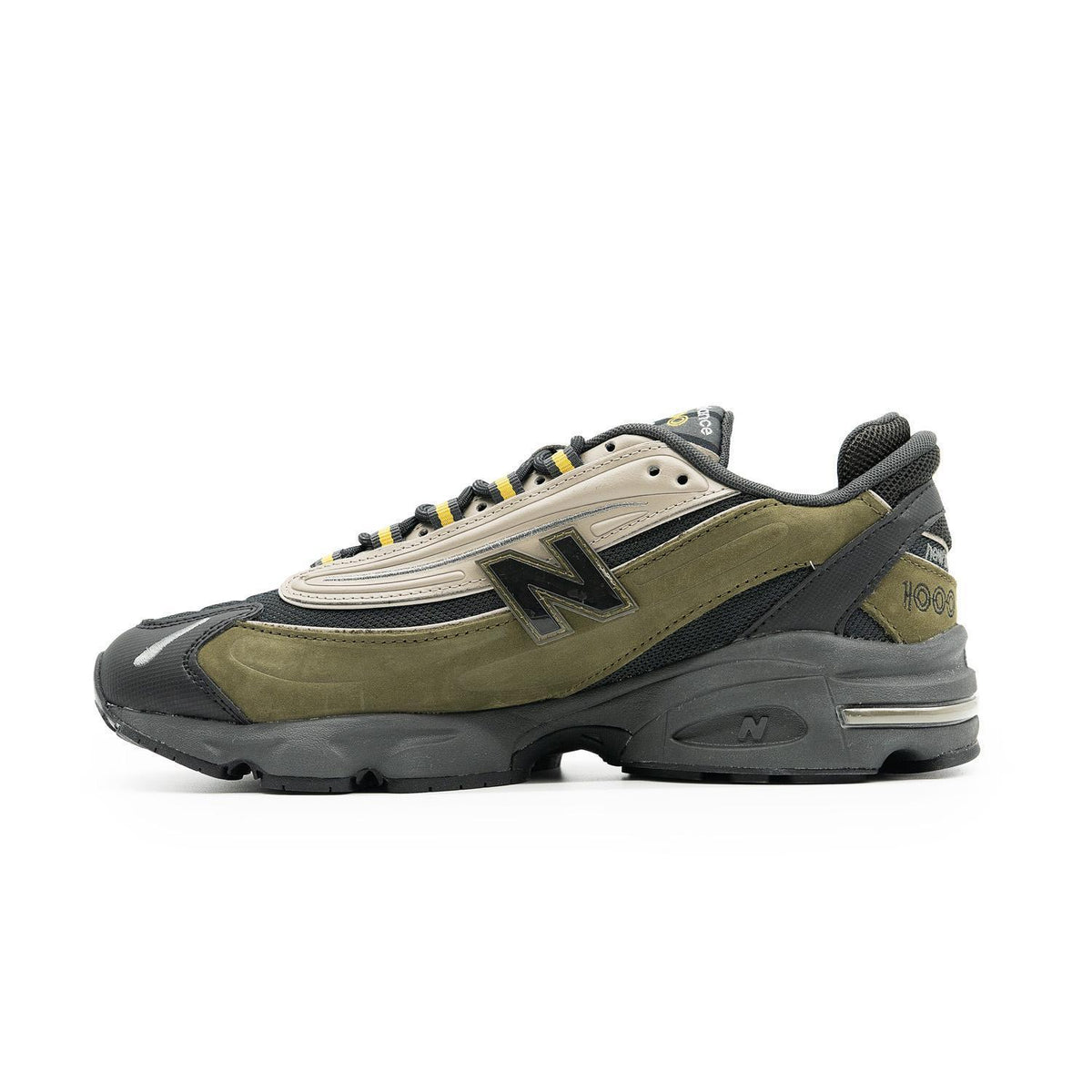 Sneakers New Balance 1000 beige et noir – vue 2