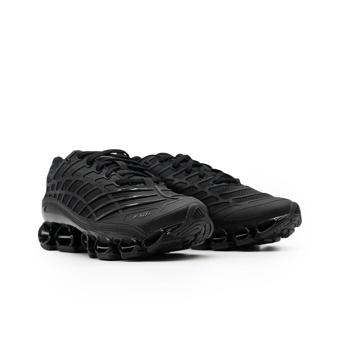 Sneakers Adidas Megaride F50 noir et gris – vue 3