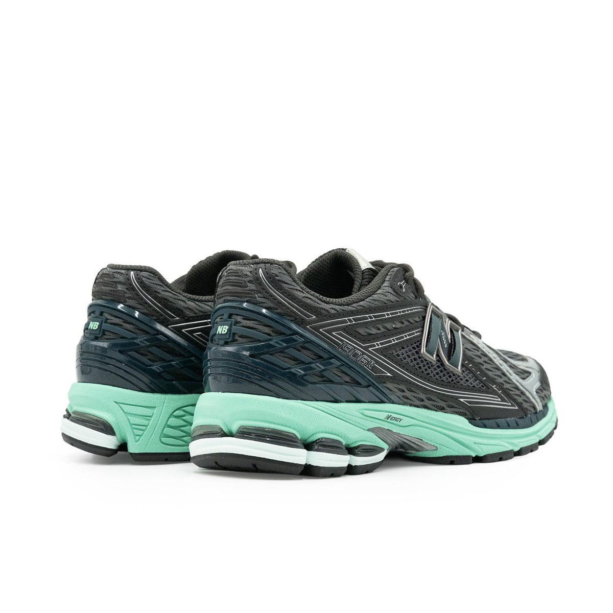 Sneakers New Balance 1906 noir et argent – vue 4