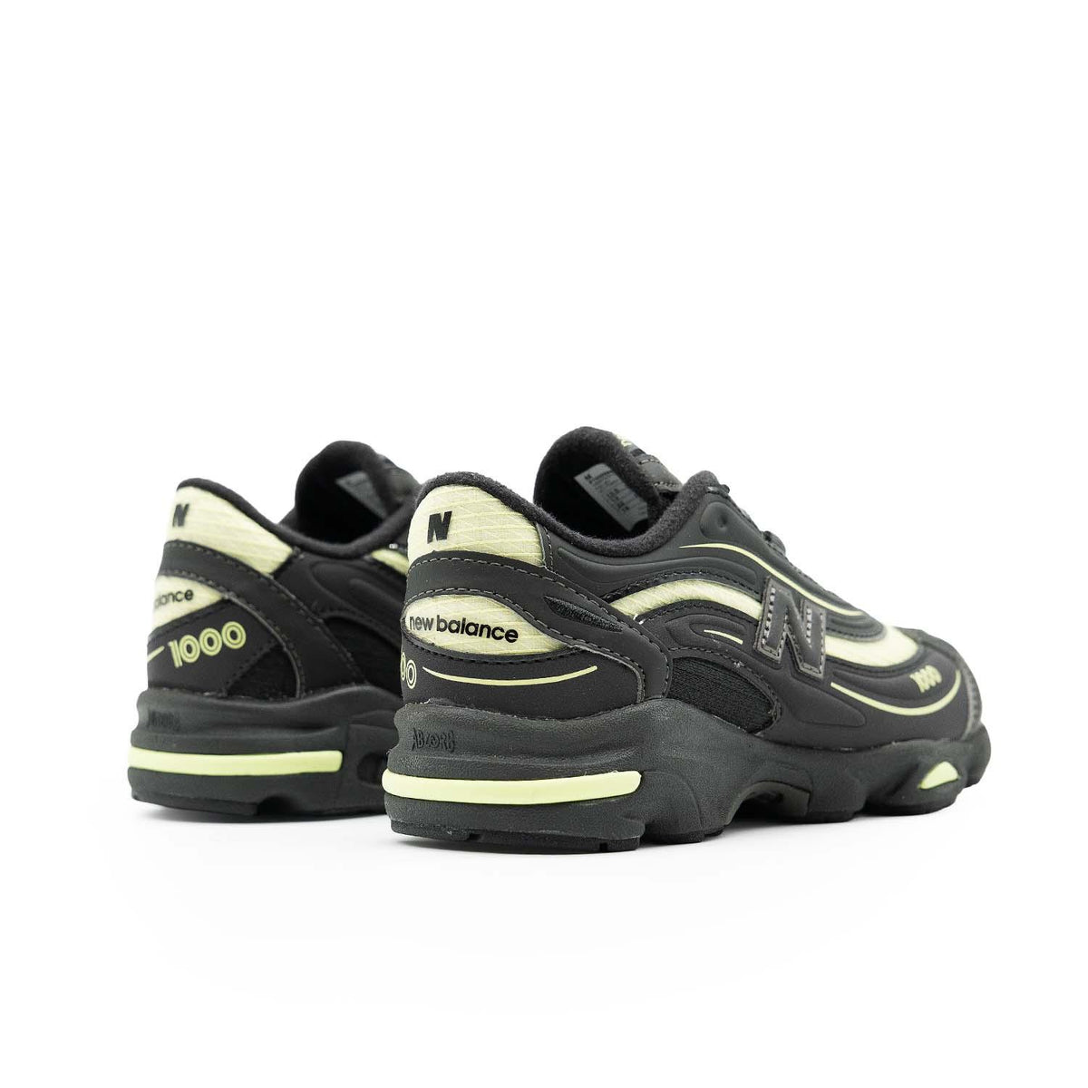 Sneakers New Balance 1000 noir et argent – vue 4