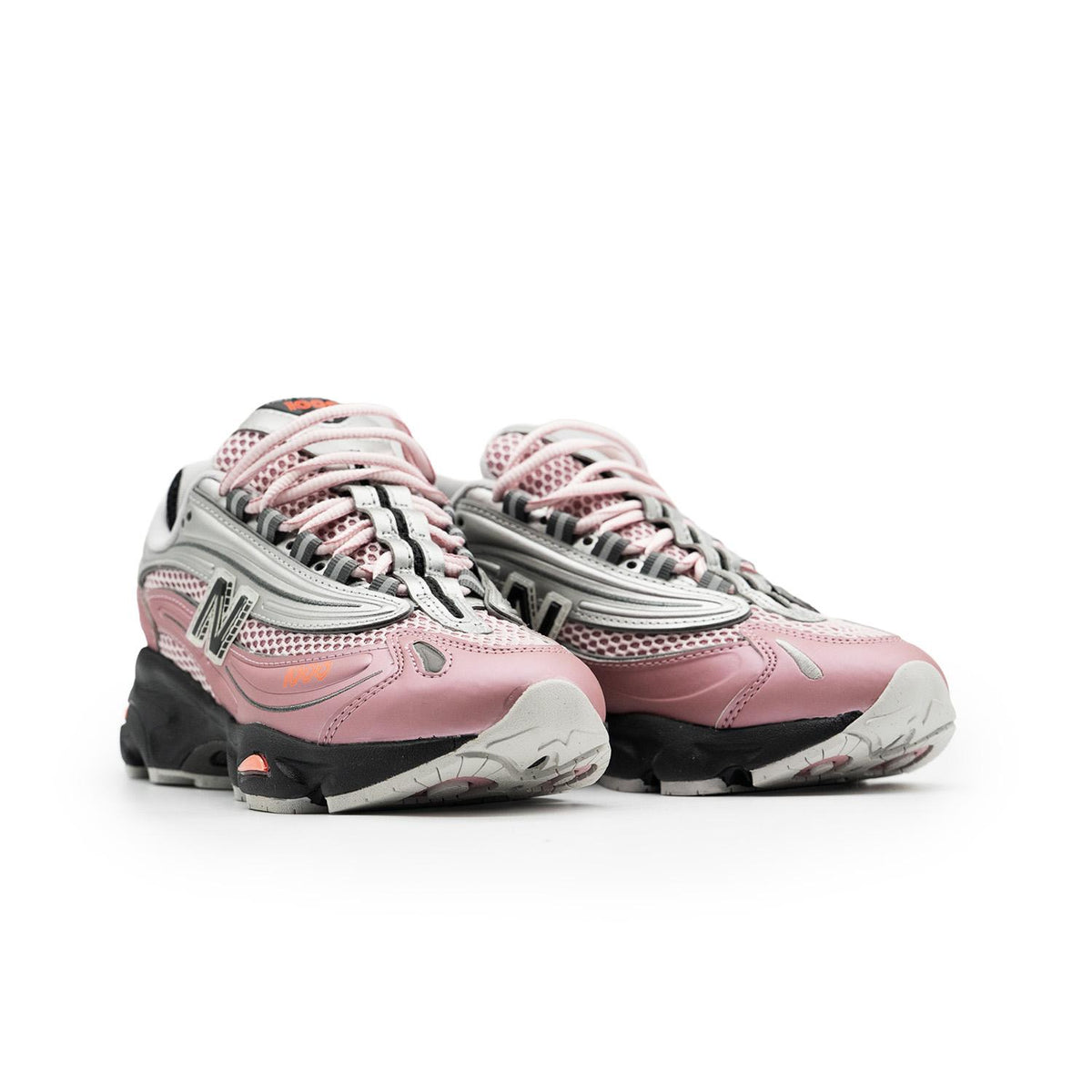 Sneakers New Balance 1000 rose et argent – vue 3