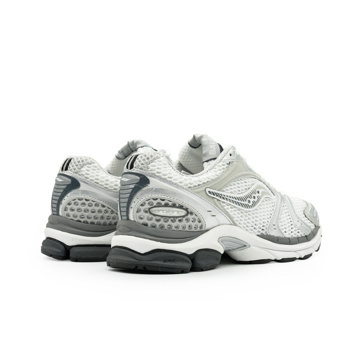 Chaussure de running Saucony ProGrid Triumph 4 blanc et argent – vue 4