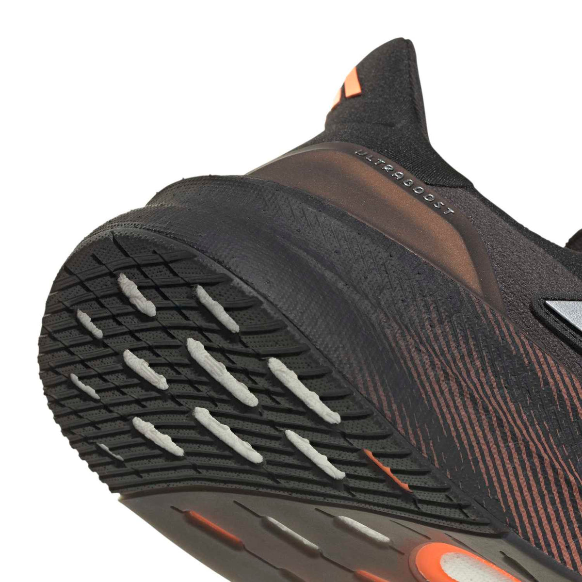 Sneakers Adidas Ultraboost 5 noir et argent – vue 5