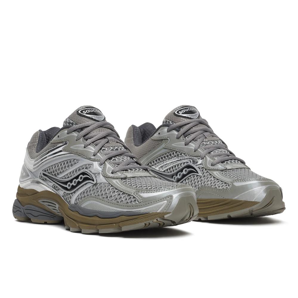 Chaussure de running Saucony ProGrid Omni 9 argent – vue 3
