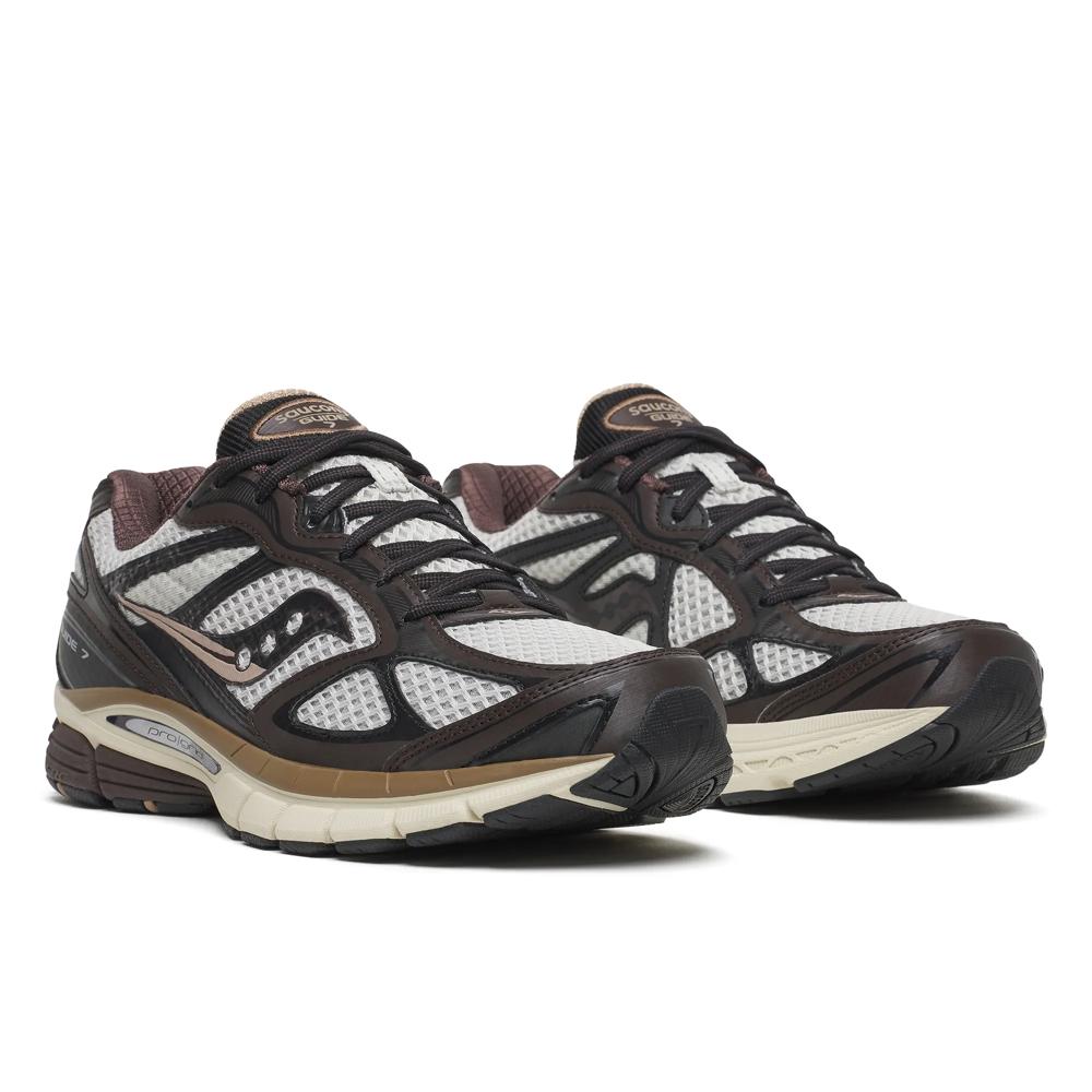Chaussure de running Saucony ProGrid Guide 7 gris et marron – vue 3