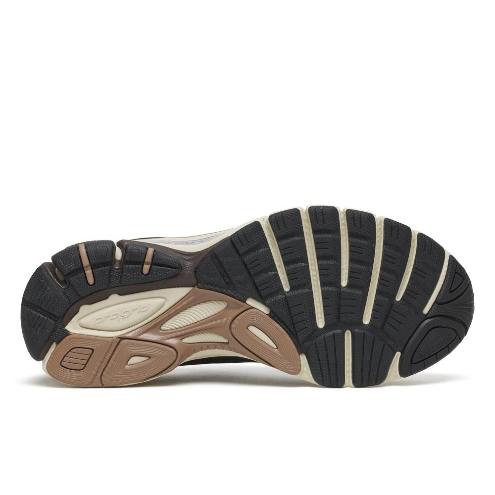 Chaussure de running Saucony ProGrid Guide 7 gris et marron – vue 6