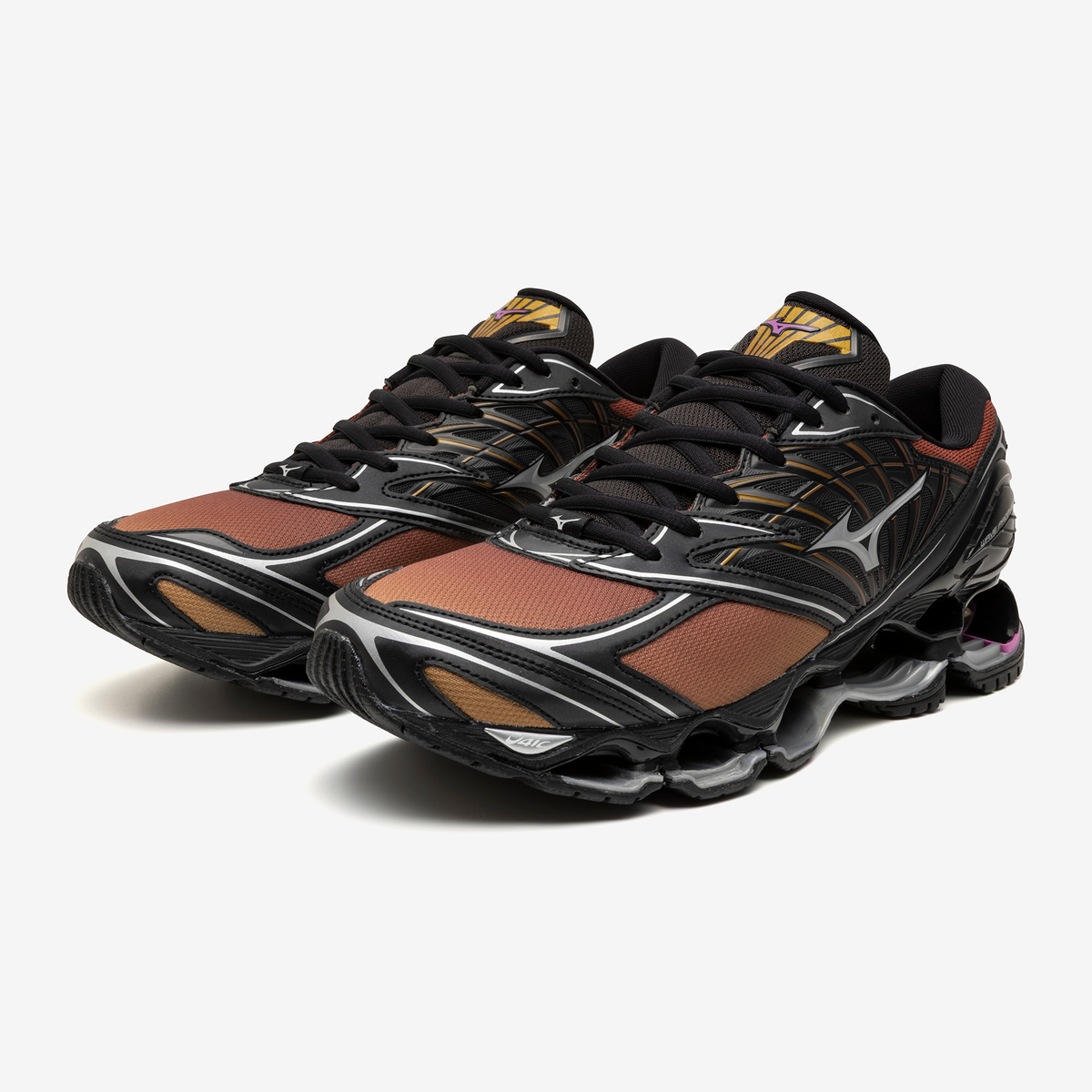 Chaussure de running Mizuno Wave Prophecy LS or et argent – vue 2