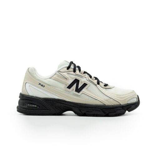 NEW BALANCE 740 - Cream/Black